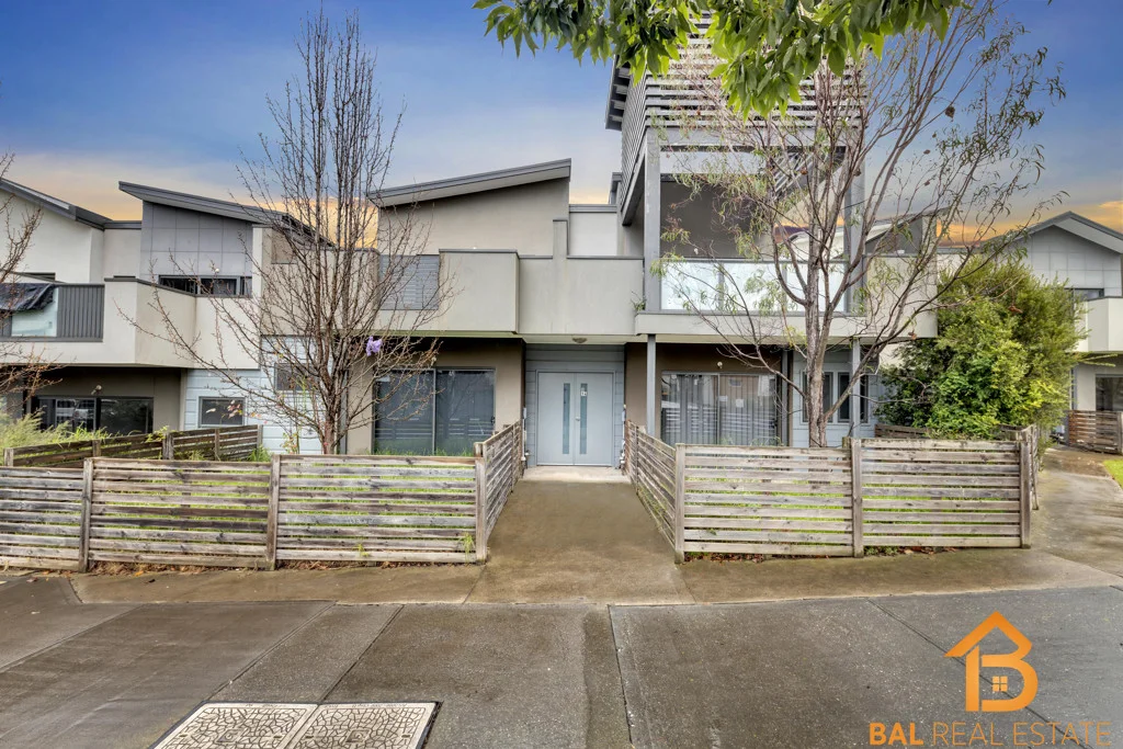 12/20 Hyde Park Avenue, Craigieburn VIC 3064