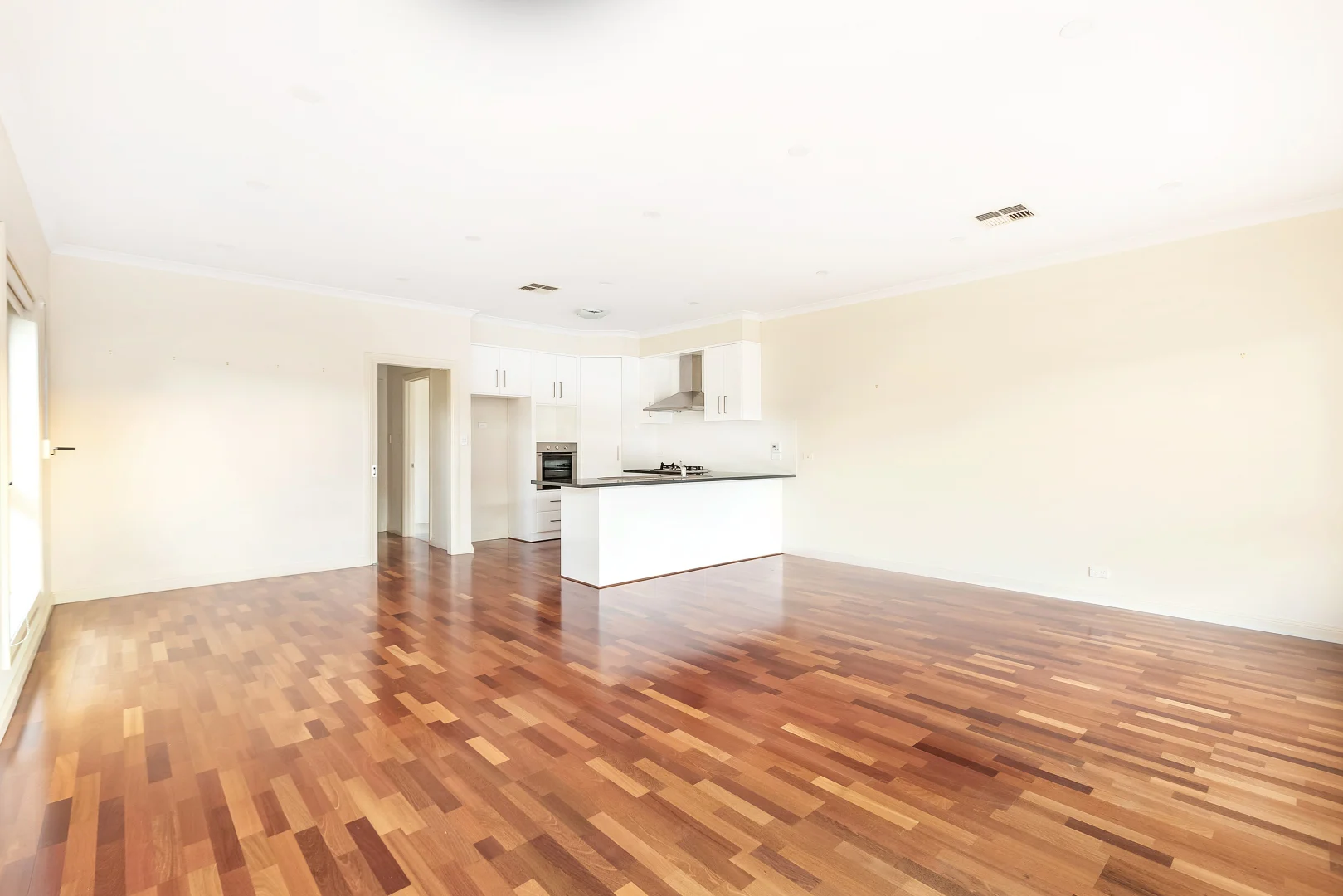 Additional image 4 of 252 South Road, Hilton SA 5033
