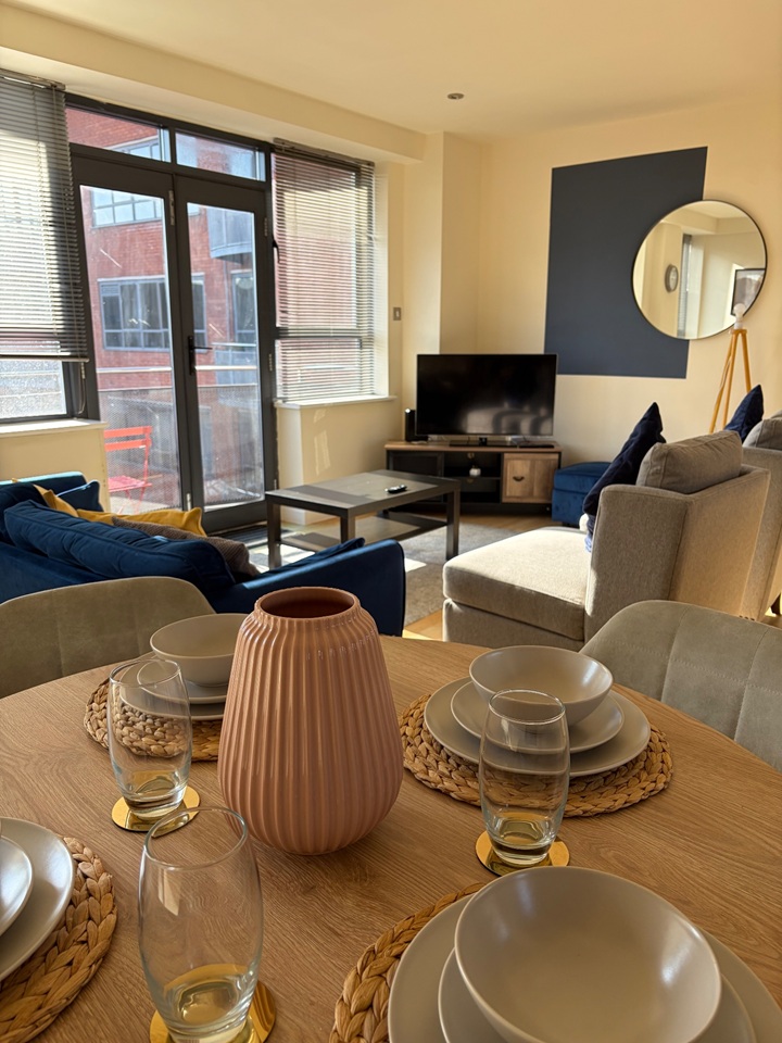 2 Bed Flat, Parkgate, NG1, N1 7GU