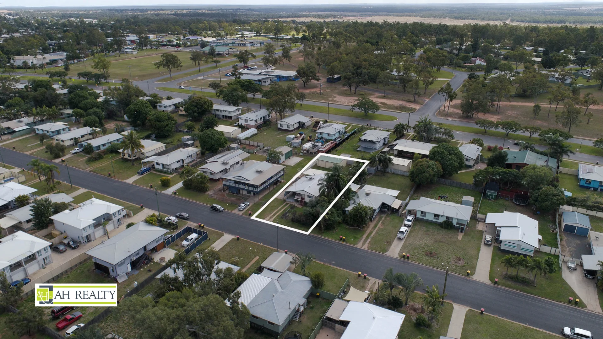 Additional image 11 of 14 Oxley Drive, Moranbah QLD 4744