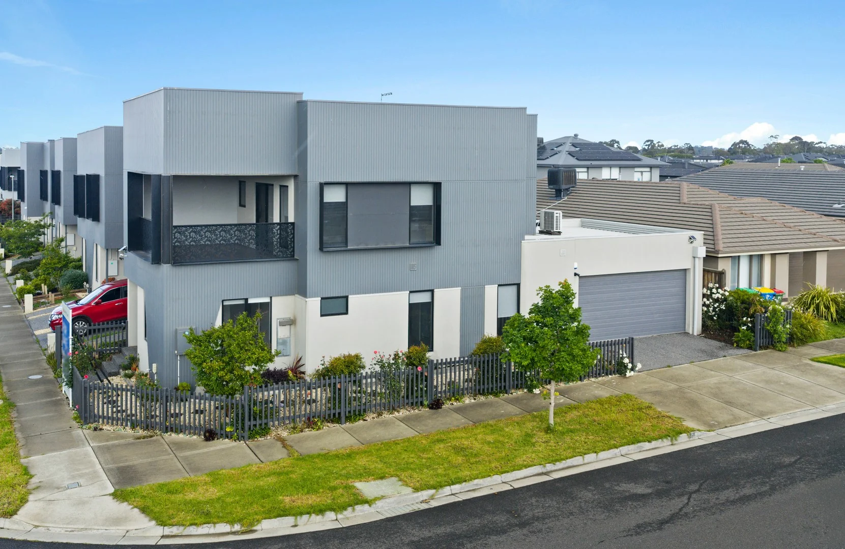 Additional image 2 of 37 Bowler Avenue, Clyde VIC 3978