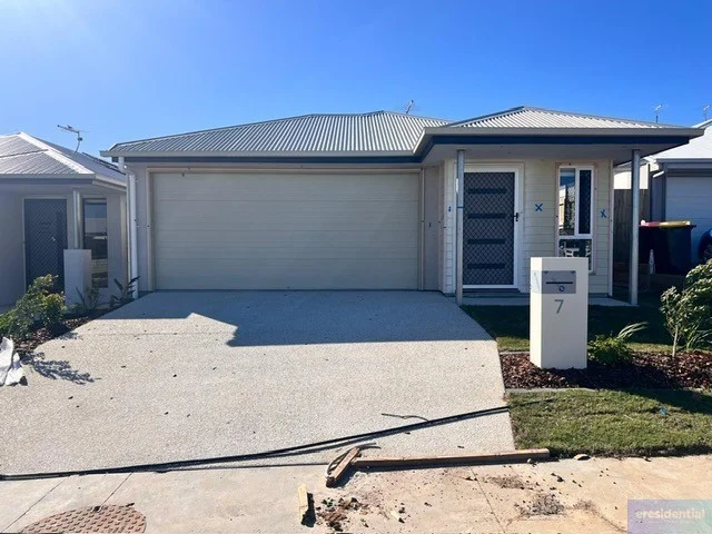 7 Rana Street, Morayfield QLD 4506