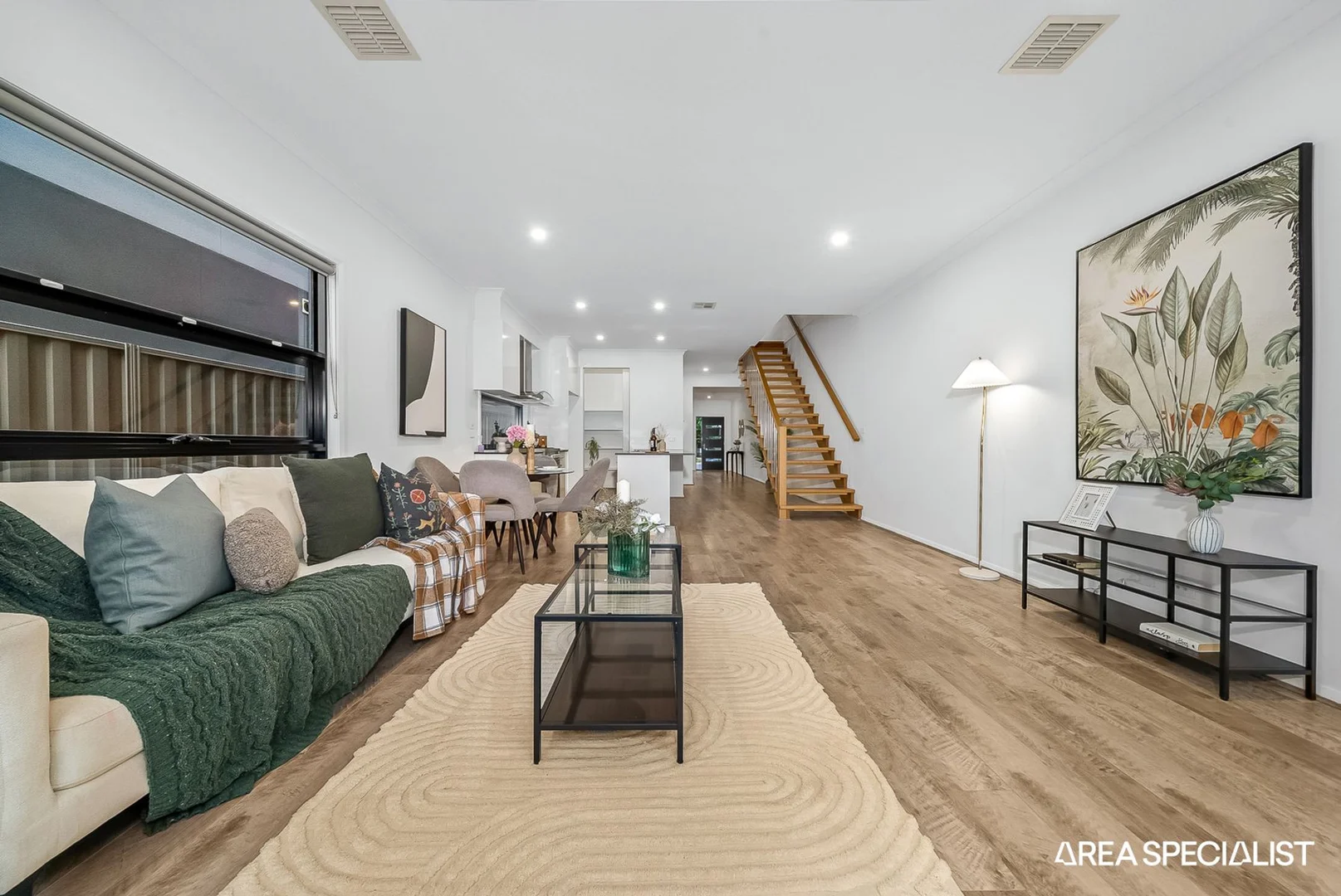 Additional image 8 of 27 Elmslie Drive, Cranbourne East VIC 3977