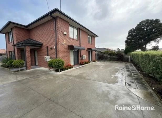 Room 7/18 Gunther Avenue, Springvale VIC 3171