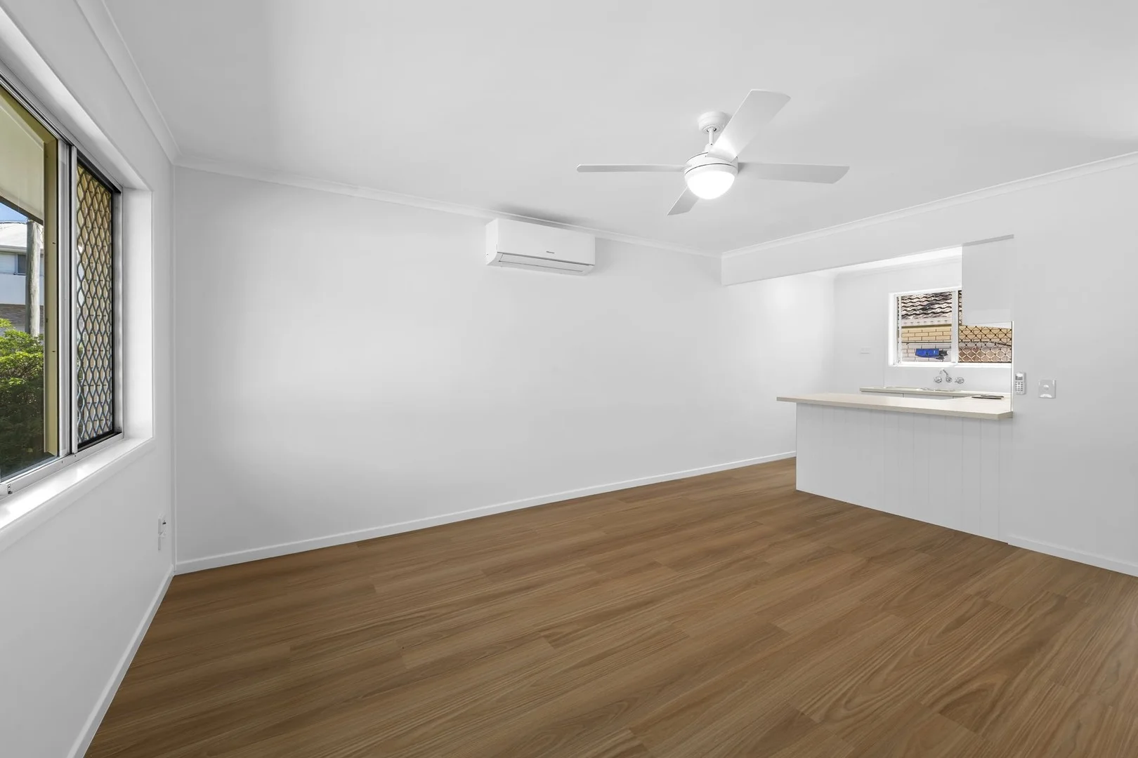 1/10 Enid Avenue, Southport QLD 4215