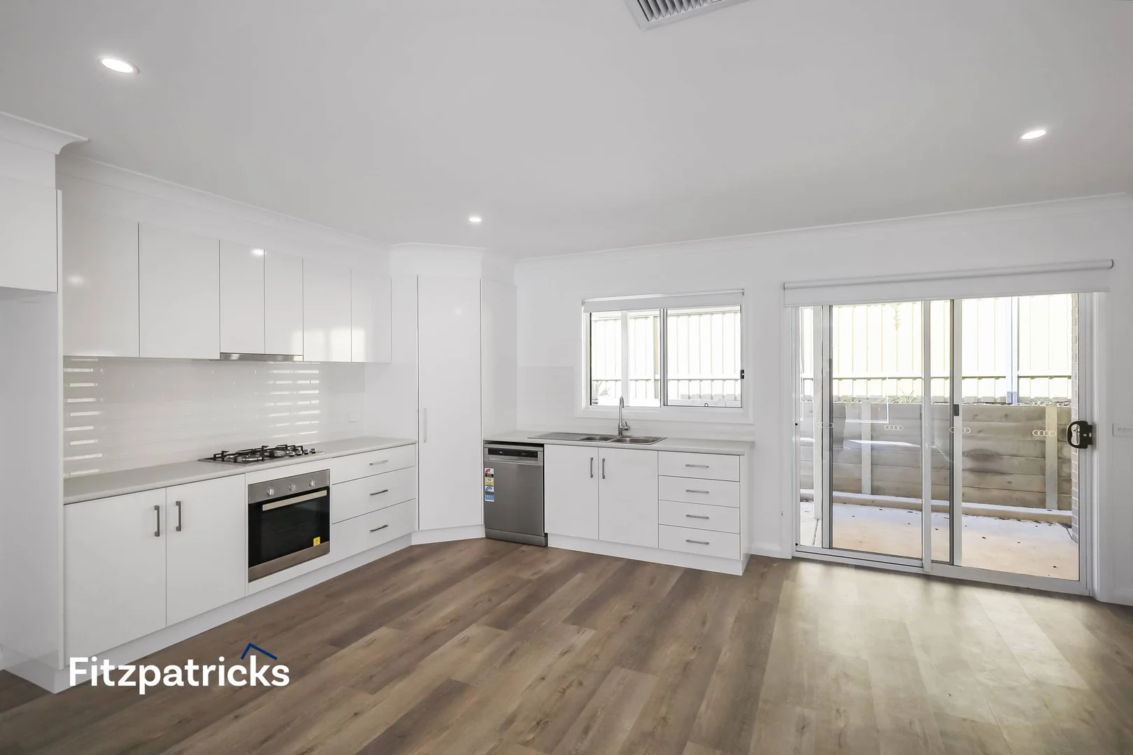 Additional image 2 of 2/22 Kenneally Street, Kooringal NSW 2650