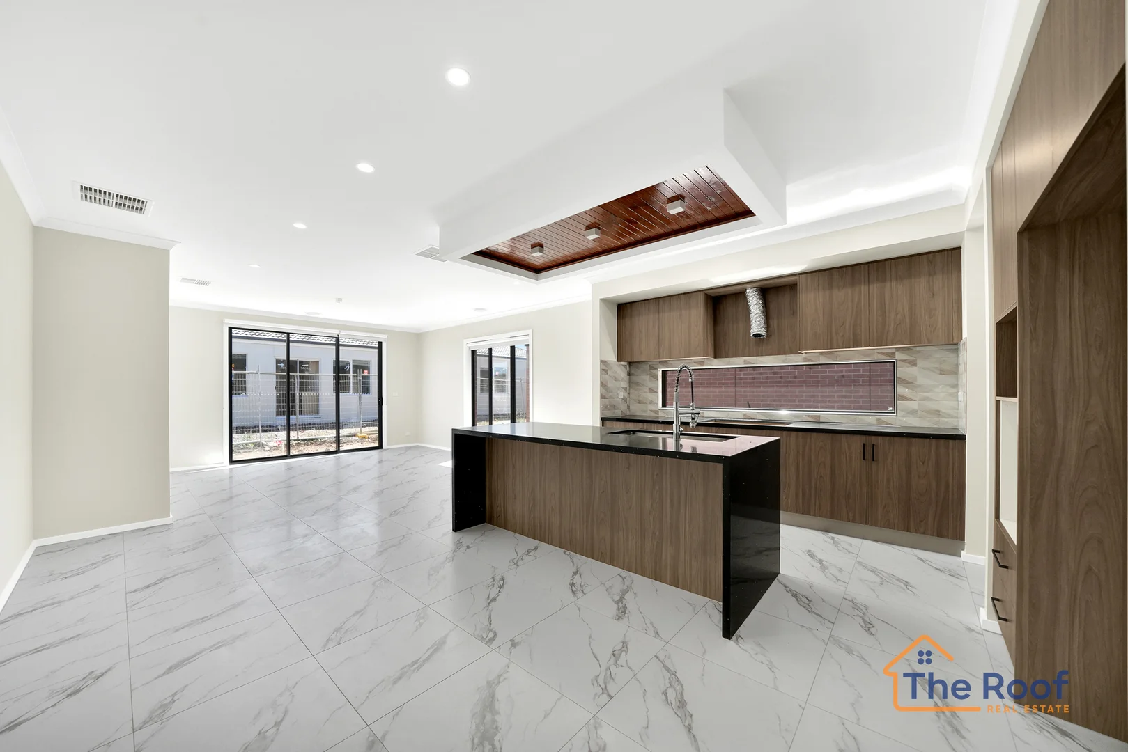 Additional image 3 of 415 Maracana Avenue, Manor Lakes VIC 3024