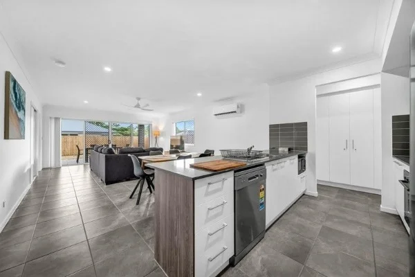 Additional image 3 of 24 Spicers Circuit, Yarrabilba QLD 4207