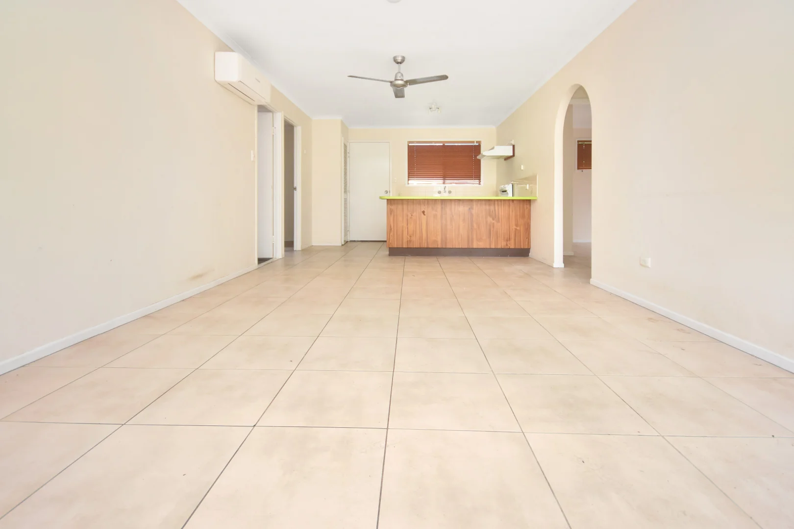 2/99 Lower King Street, Caboolture QLD 4510 photo 3