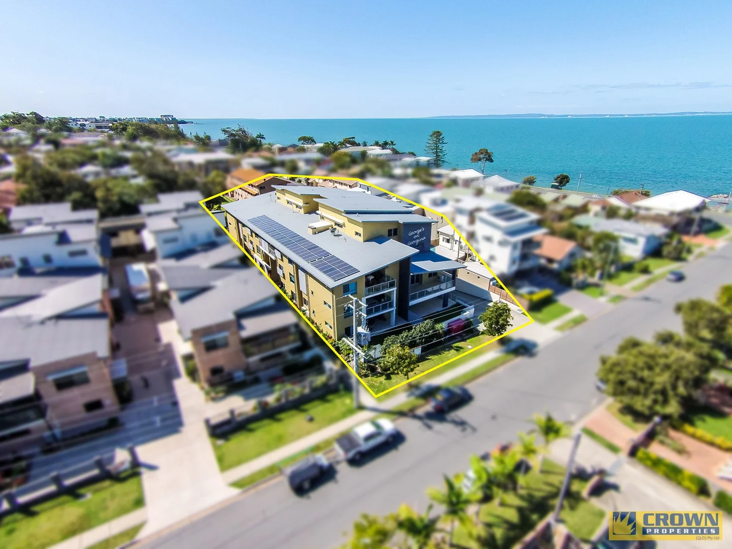 2/8 Georgina Street, Woody Point QLD 4019