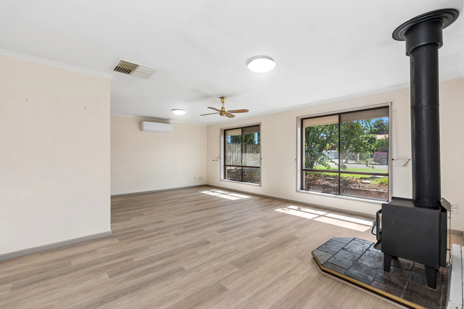 Additional image 2 of 10 Blacker Road, Aldinga Beach SA 5173