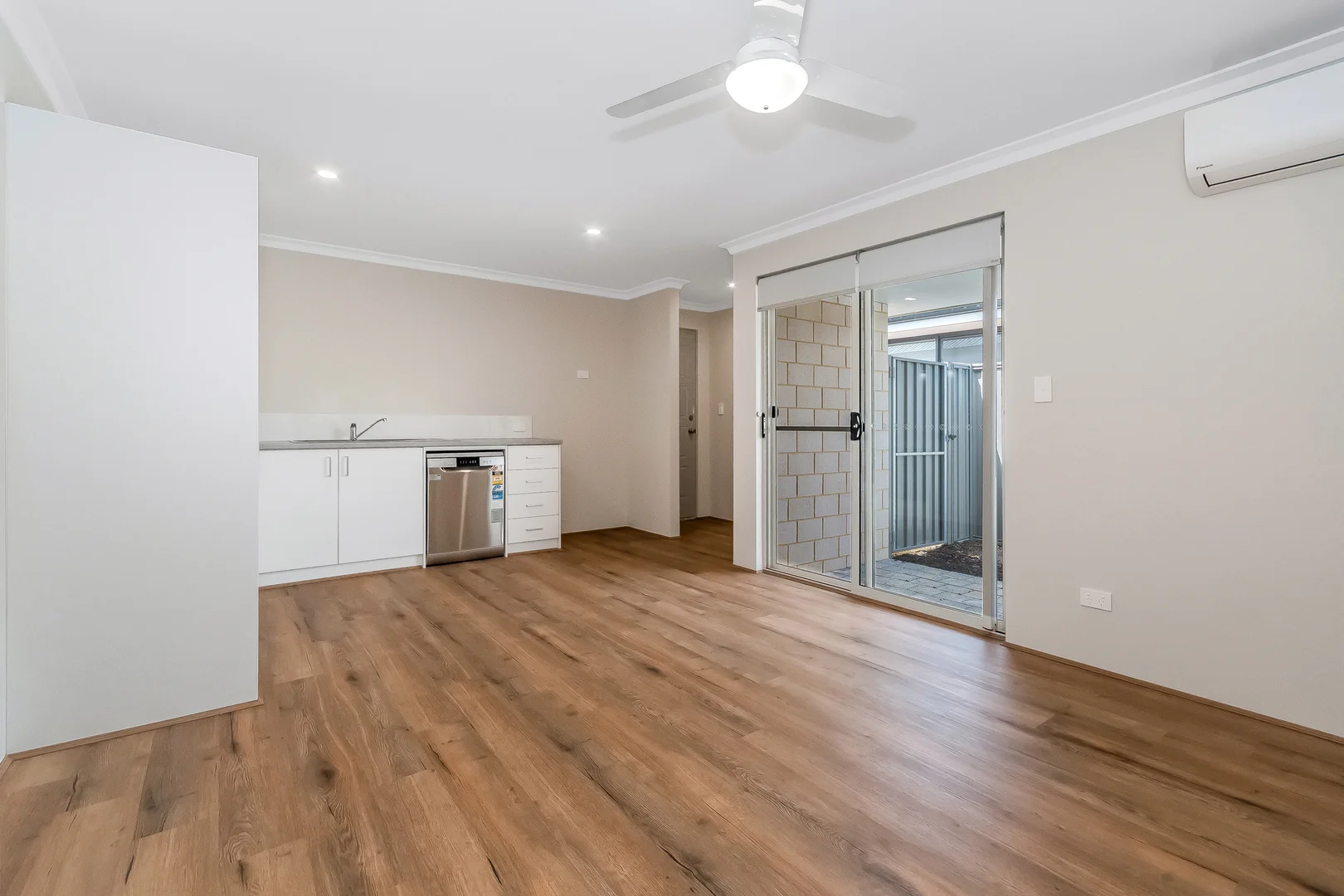 Additional image 7 of 52B Keegan Way, South Yunderup WA 6208