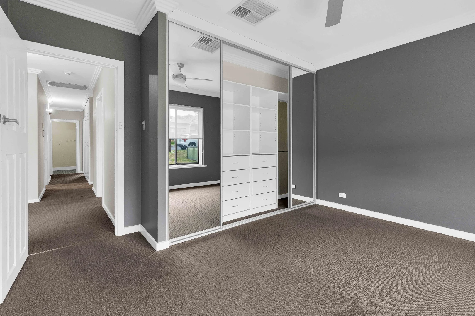 Additional image 8 of 91 Eyre Crescent, Valley View SA 5093
