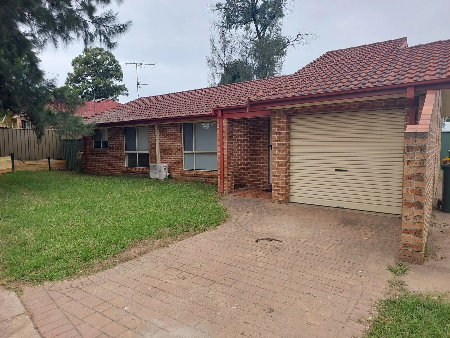 112 Remembrance Drive, Tahmoor NSW 2573