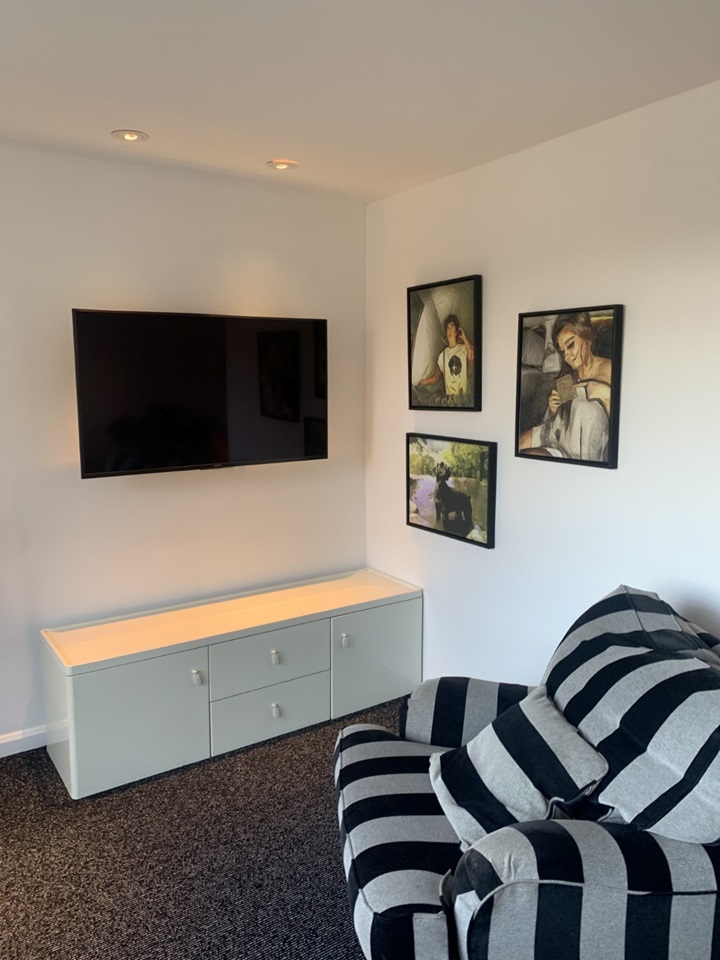 Additional image 5 of 1 Bed Flat, Graham Road, S10, N1 7GU