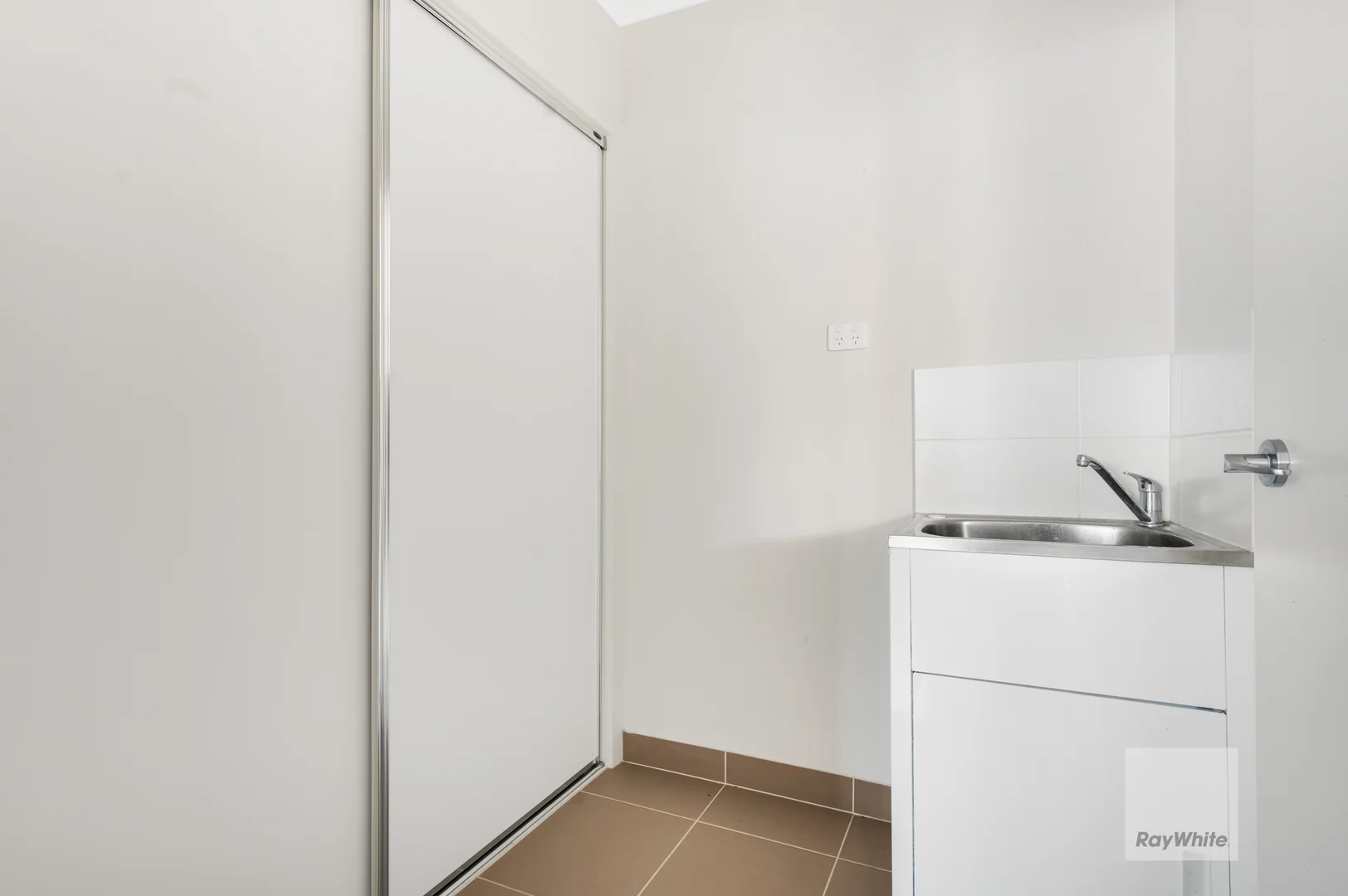 Additional image 12 of 19 Loxley Circuit, Westmeadows VIC 3049