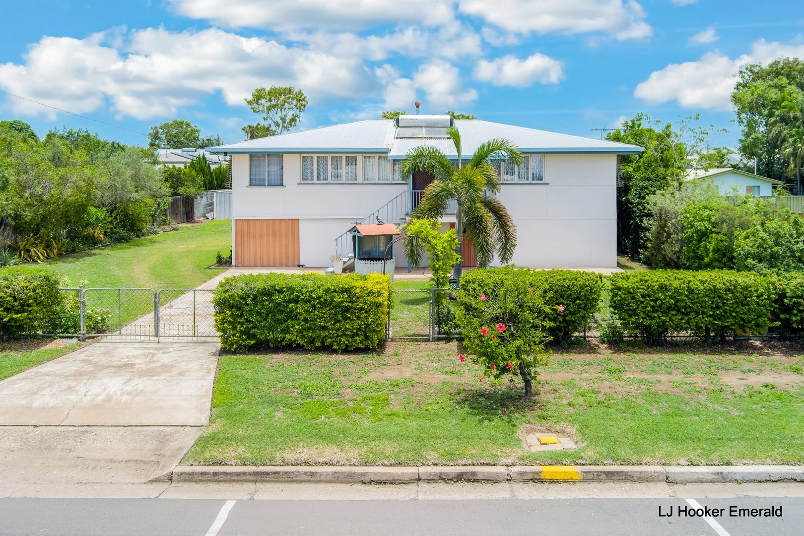 26 Esmond Street, Emerald QLD 4720