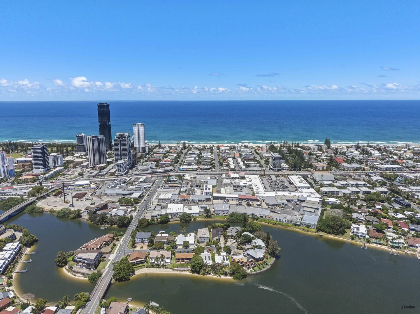 Additional image 12 of 1/7 Orvieto Avenue, Mermaid Waters QLD 4218