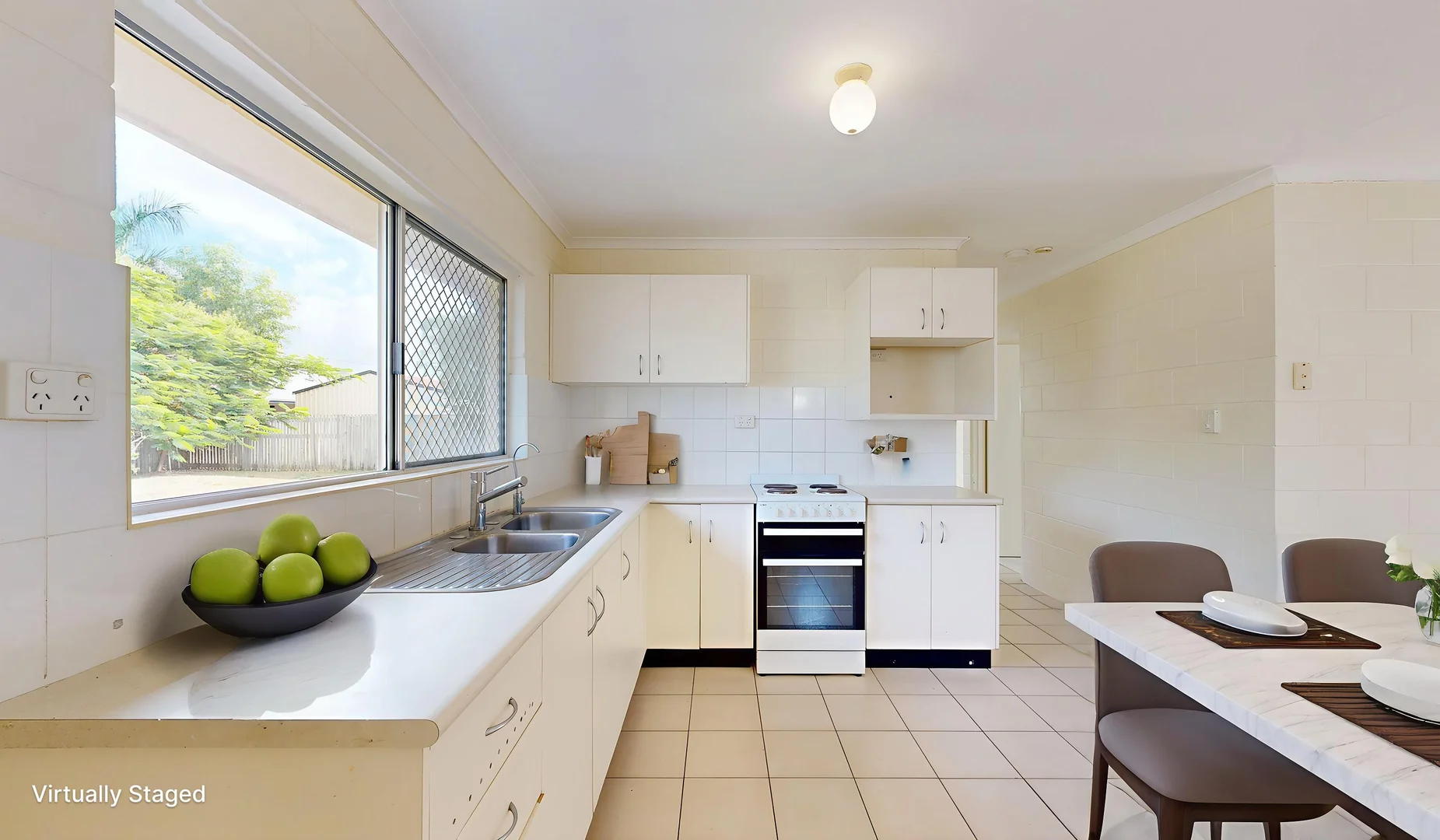Additional image 3 of 14 San Vito Crescent, Rasmussen QLD 4815
