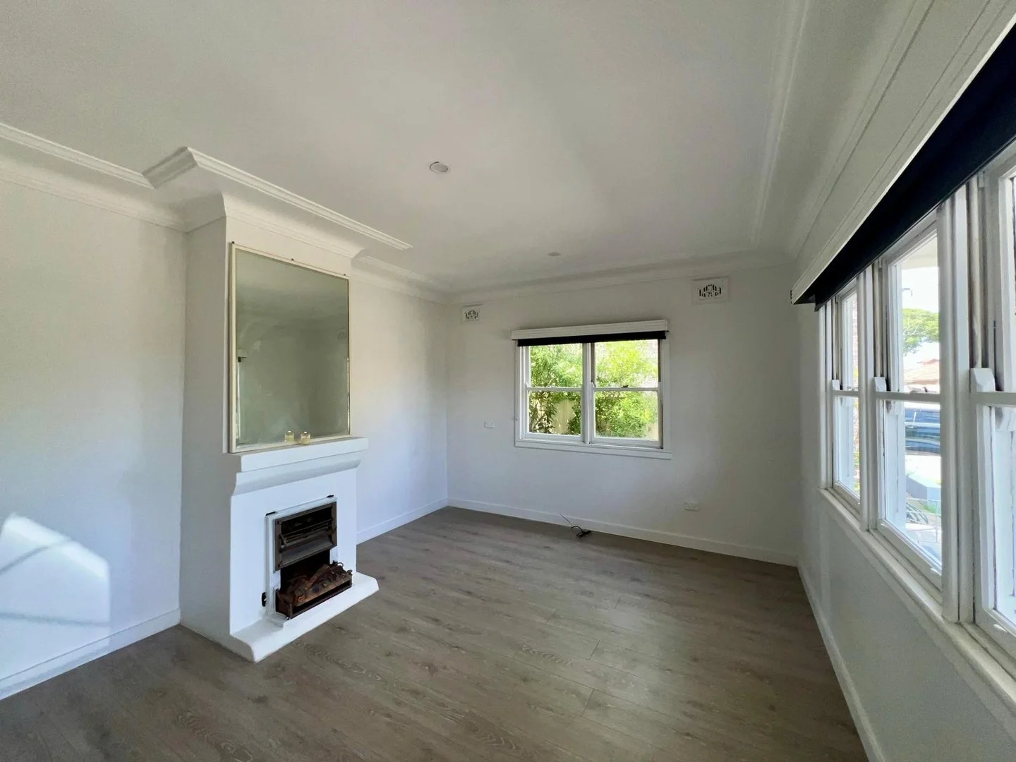 35 Centenary Rd, Merrylands NSW 2160