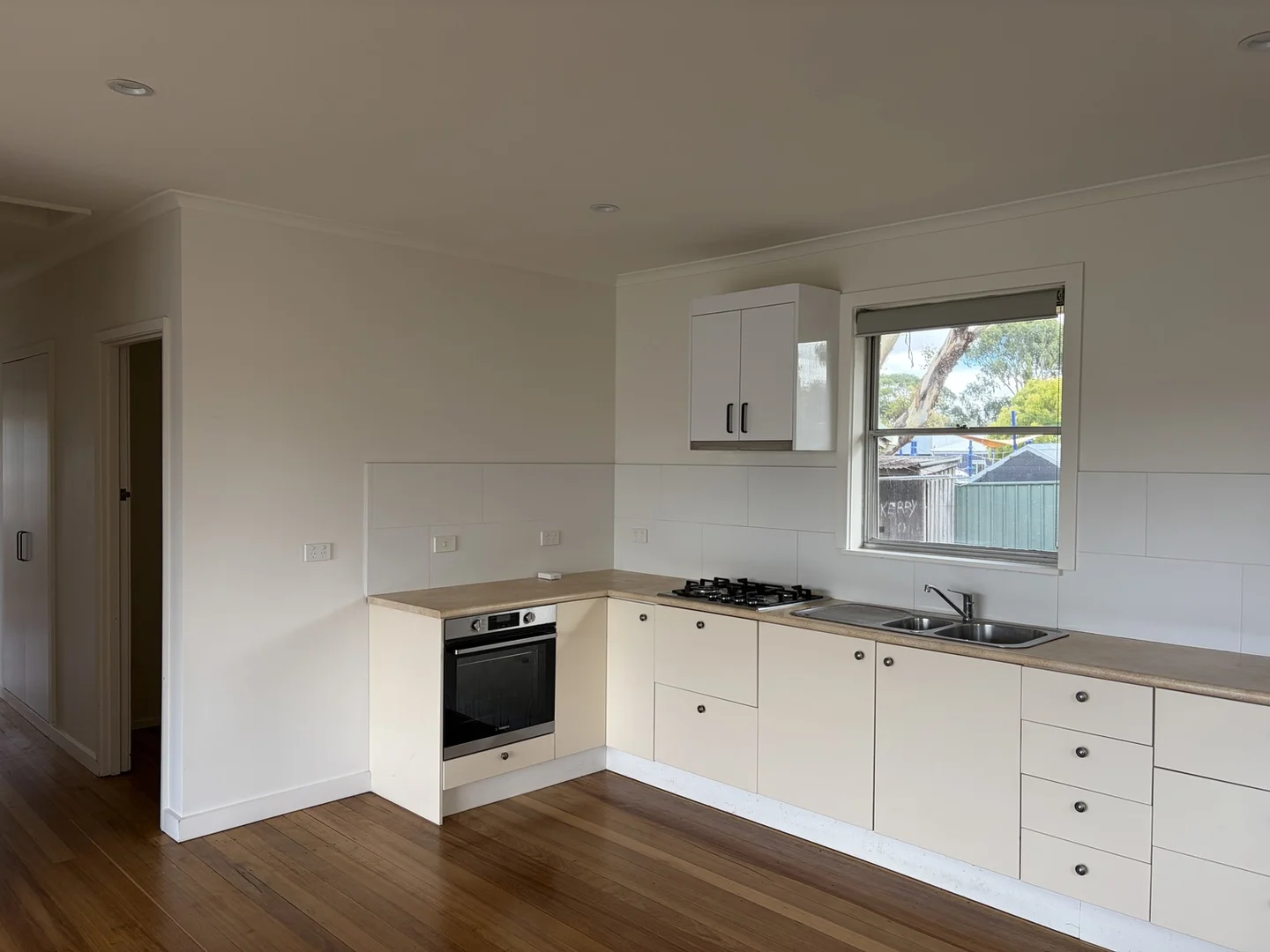 Additional image 3 of 4 Dunbar Court, Hamilton VIC 3300