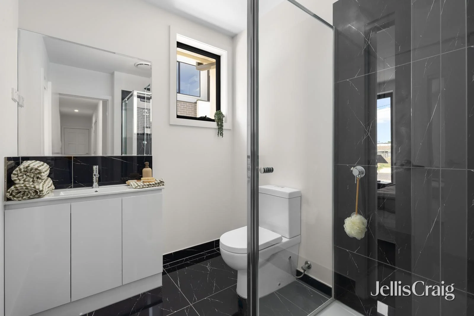 Additional image 6 of 4/12 Bosquet Street, Maidstone VIC 3012