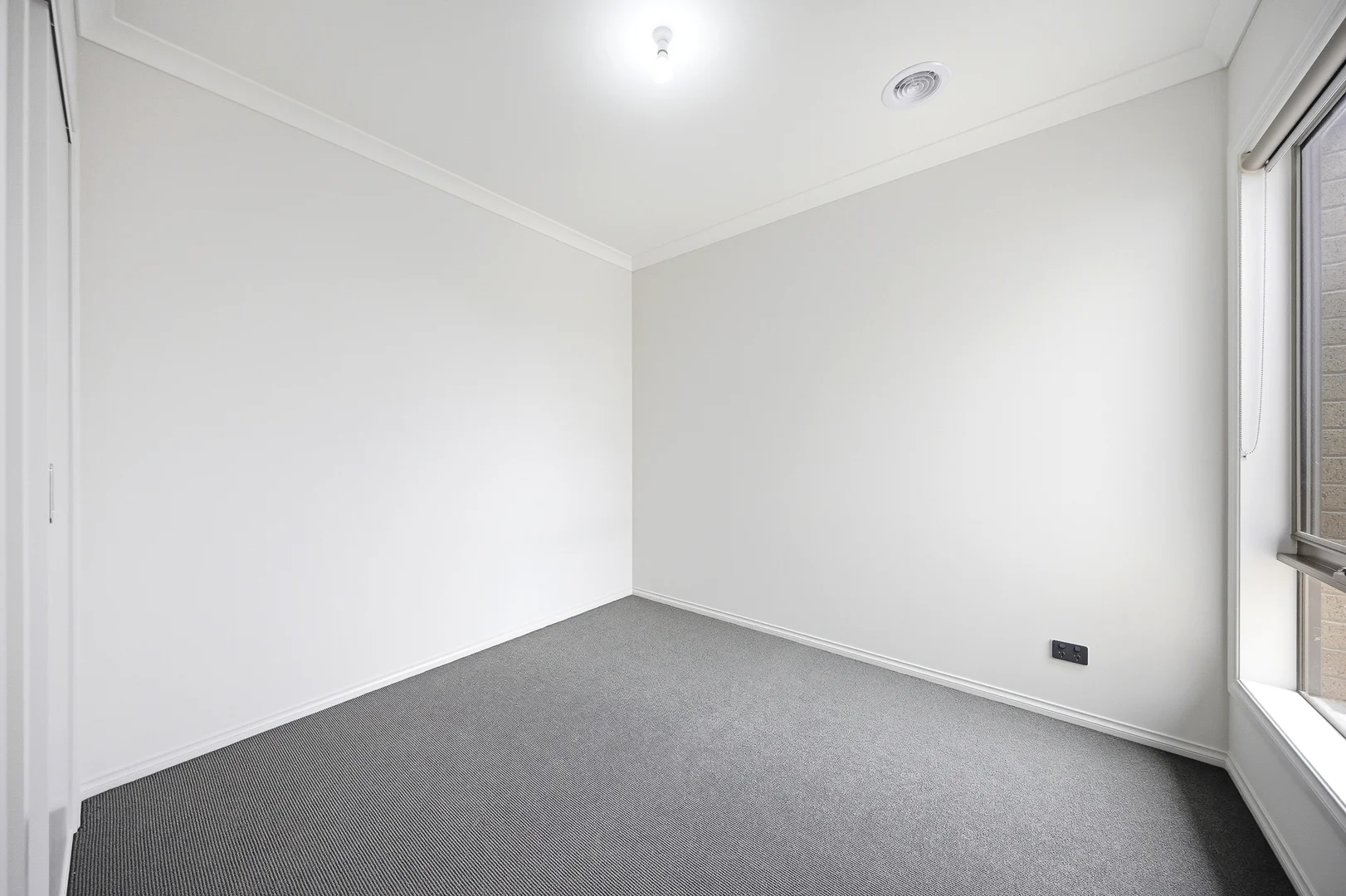Additional image 10 of 19 Shakeal Way, Clyde North VIC 3978