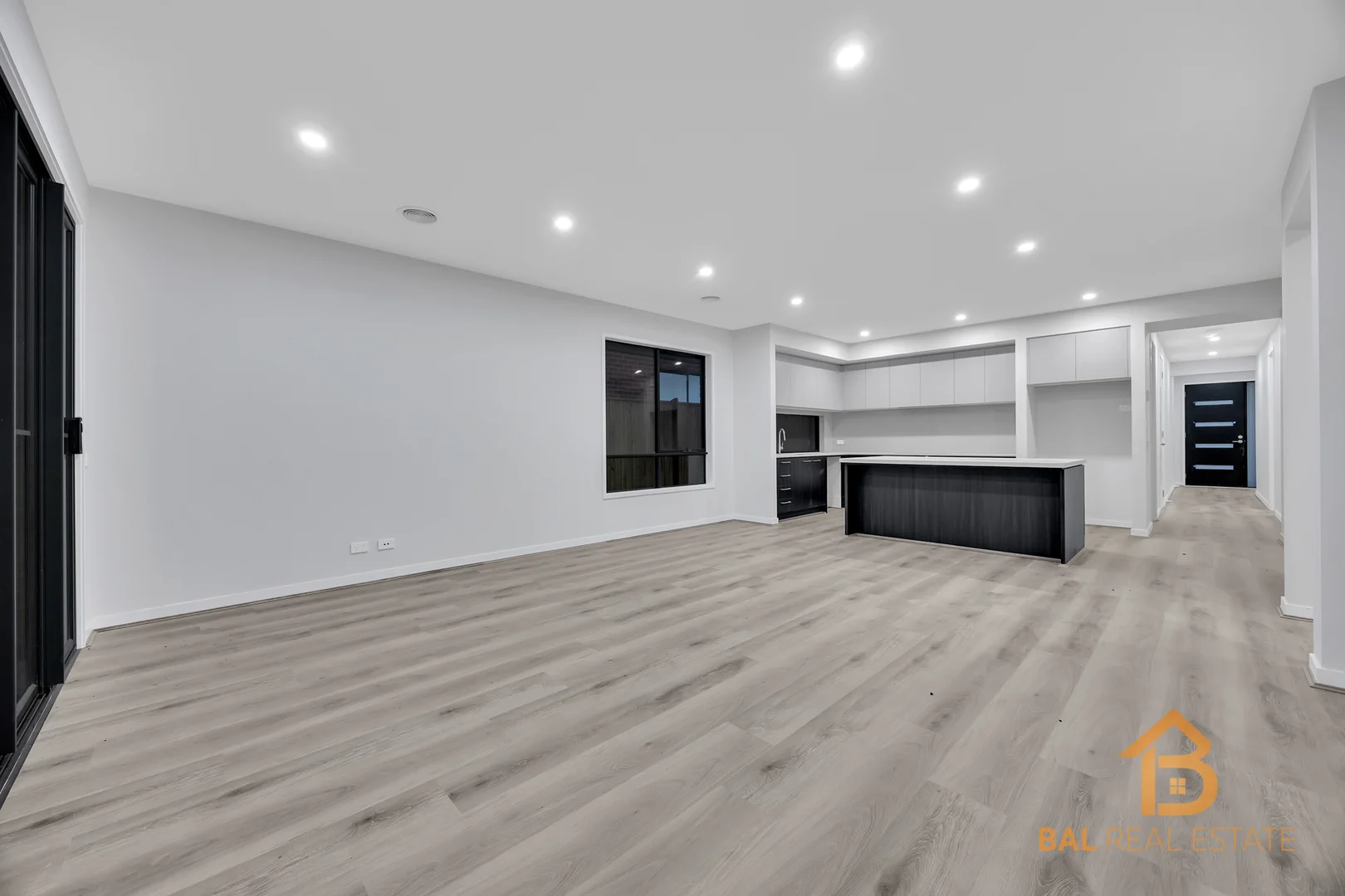 Additional image 3 of 58 Winton Drive, Fraser Rise VIC 3336