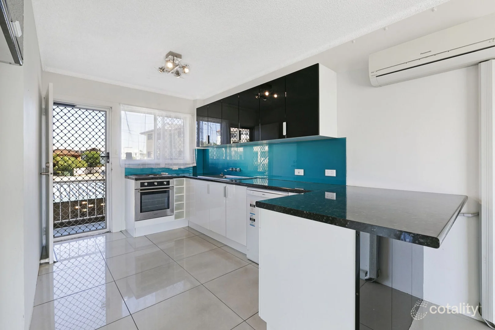 Additional image 2 of 4/402 Marine Parade, Biggera Waters QLD 4216