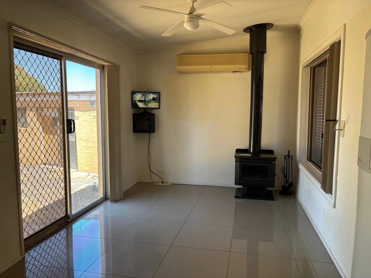 Additional image 2 of 18 Hampden Street, Dallas VIC 3047
