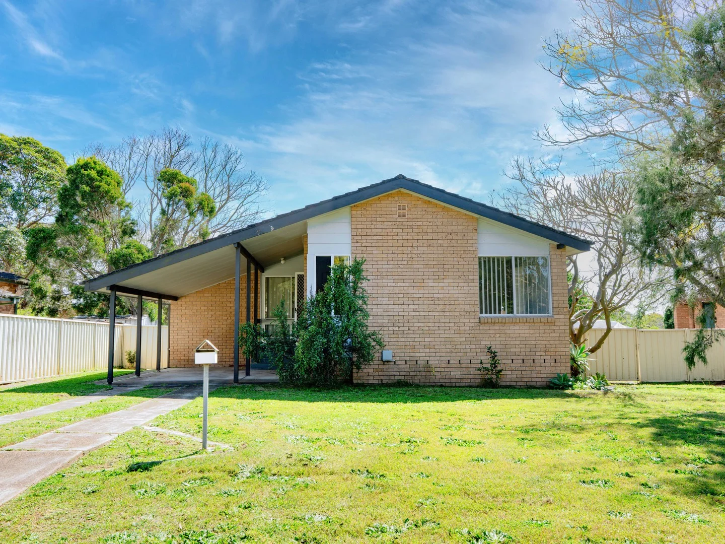 15 Way Street, Tenambit NSW 2323