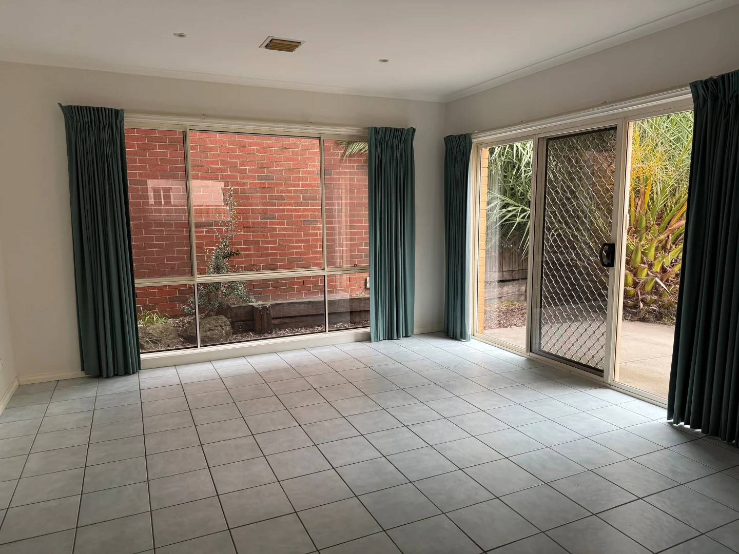Additional image 4 of 4 Farm Road, Coburg VIC 3058