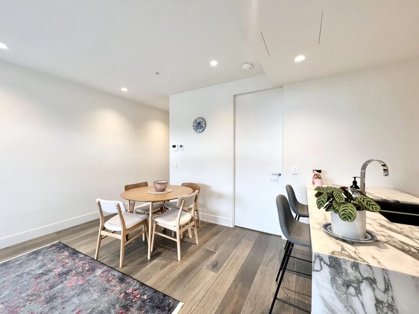 Additional image 3 of 207/801 Whitehorse Rd, Mont Albert VIC 3127