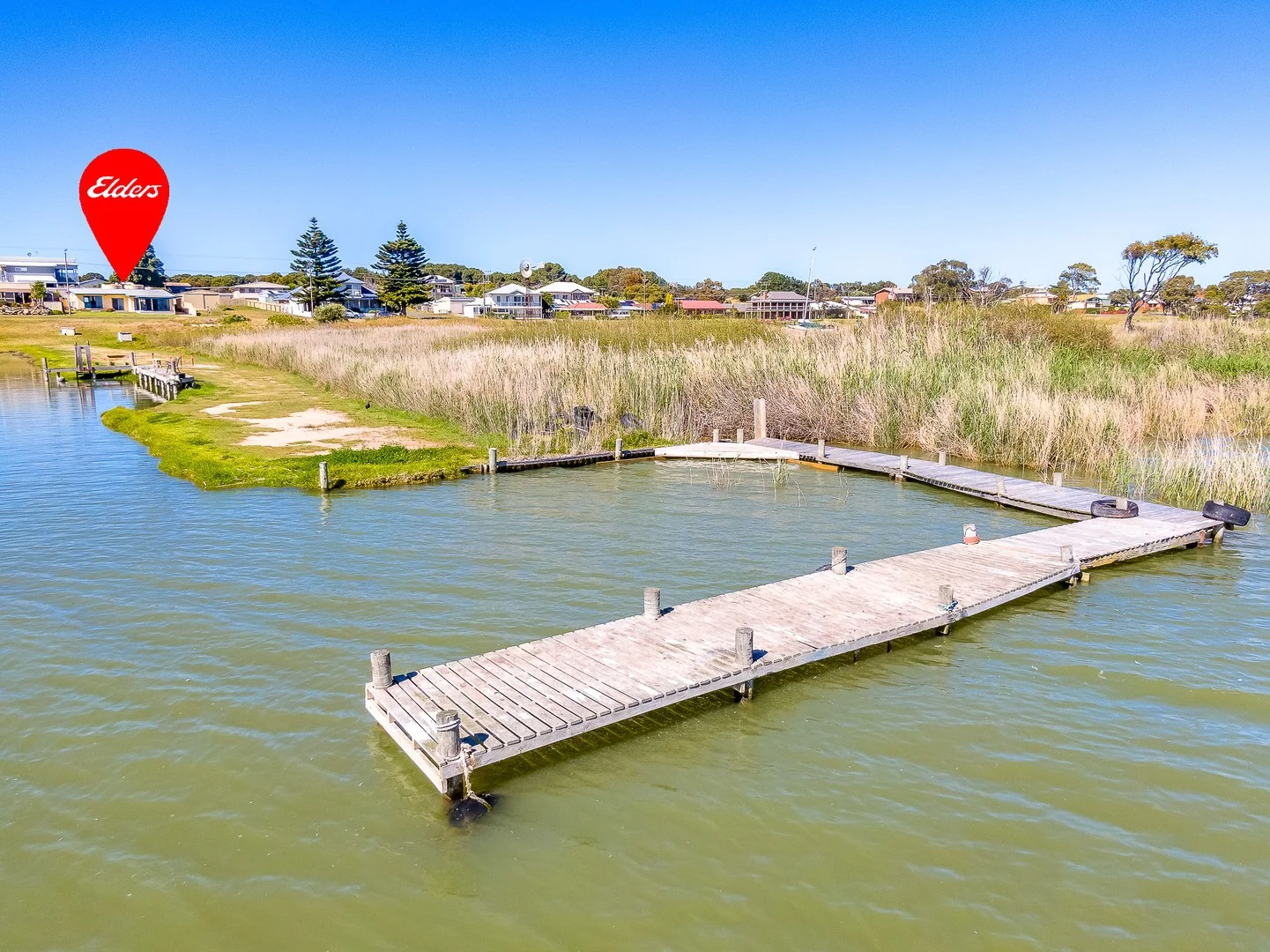 61 Captain Sturt Parade, Hindmarsh Island SA 5214