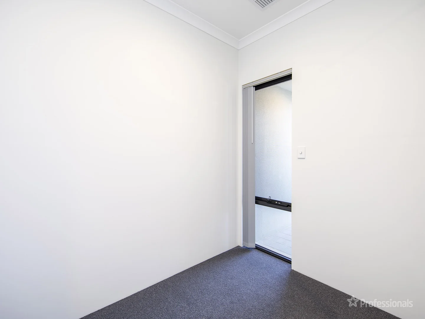 Additional image 16 of 110 Woollcott Avenue, Brabham WA 6055