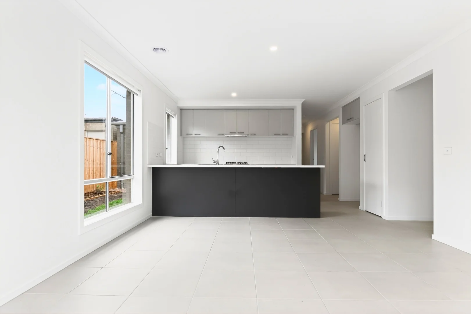 Additional image 2 of 43 Aristides Crescent, Thornhill Park VIC 3335