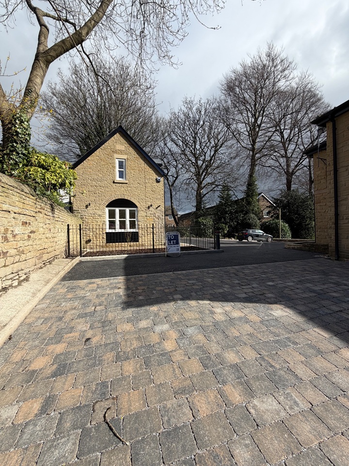 Additional image 3 of 2 Bed Detached House, Broomhall Road, S10, N1 7GU