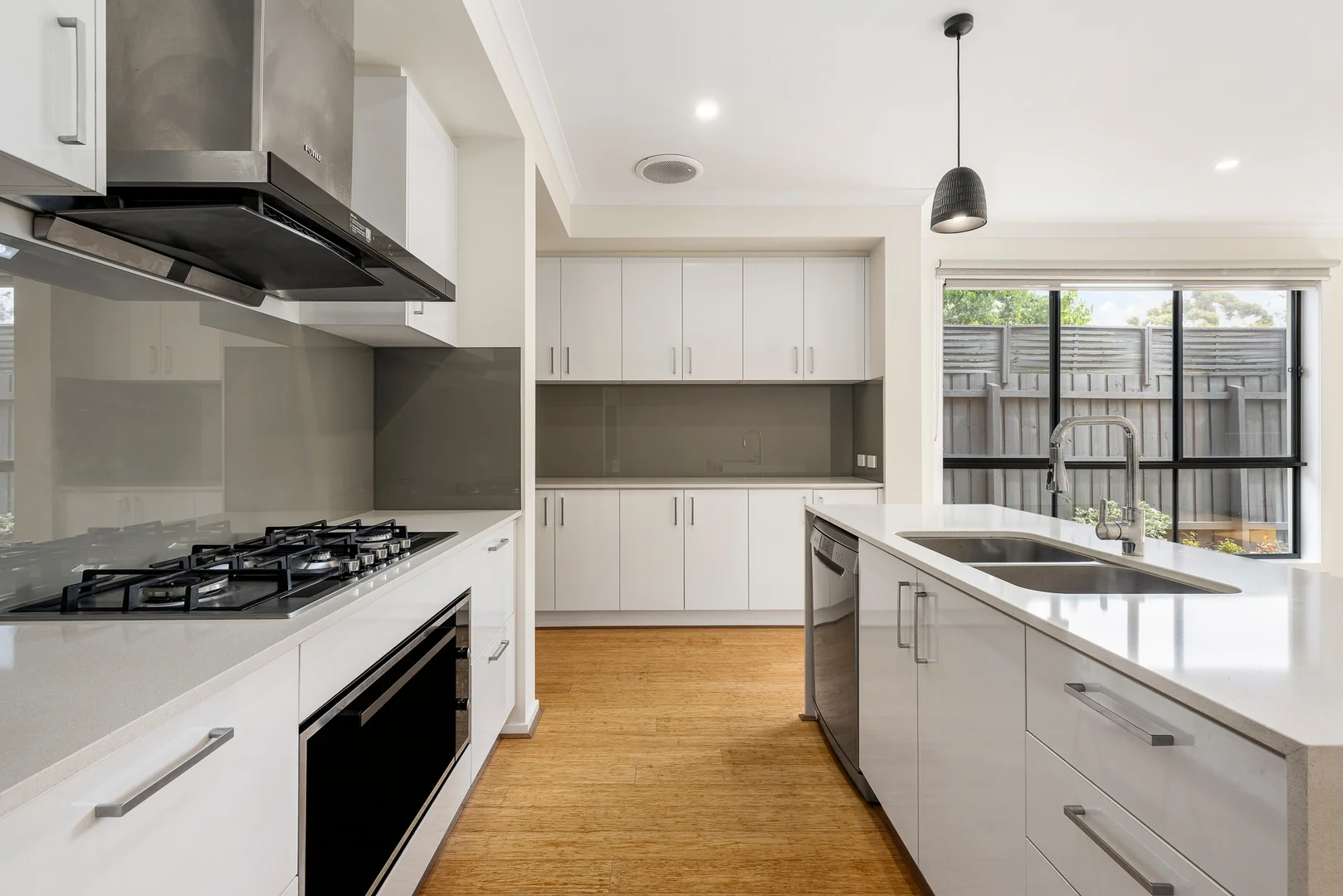 Additional image 2 of 175a Linacre Road, Hampton VIC 3188
