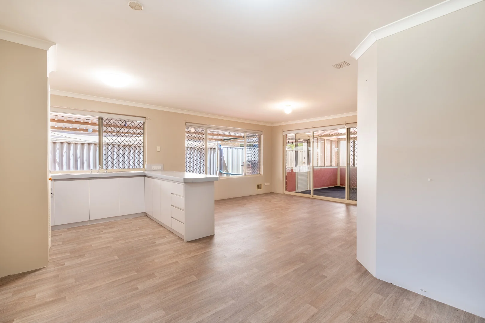 Additional image 6 of 38 Charnley Gardens, Waikiki WA 6169