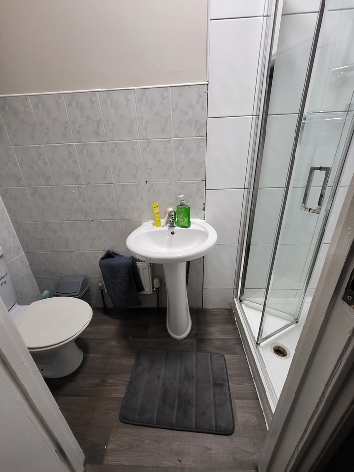 Additional image 8 of Room in a Shared House, Fitzwalter Road, S2, N1 7GU