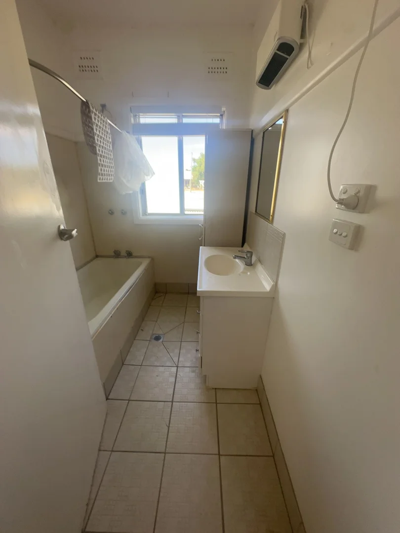 Additional image 4 of 88 Park Street, West Wyalong NSW 2671