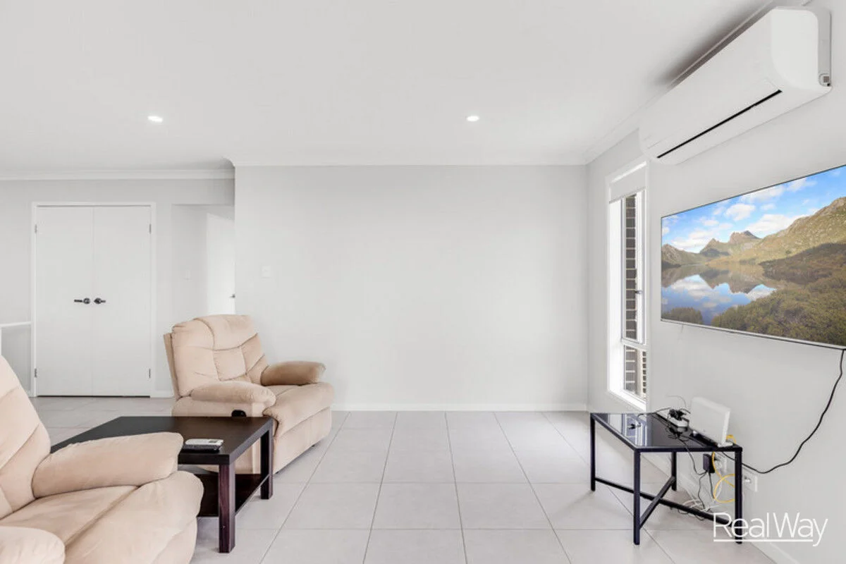 Additional image 4 of 2/4 Wolff Street, Cotswold Hills QLD 4350