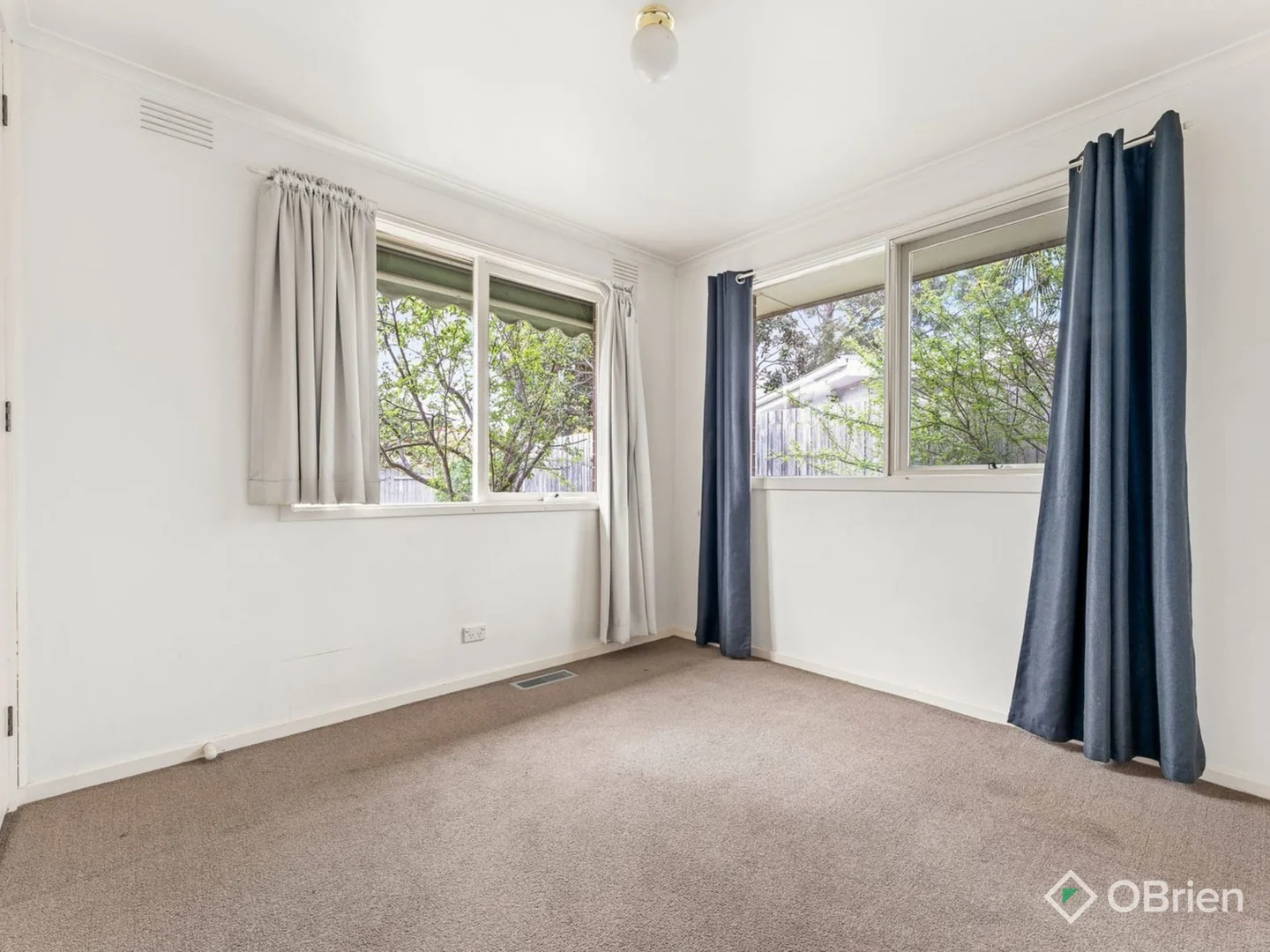 3 Benelong Crescent, Seaford VIC 3198 photo 2