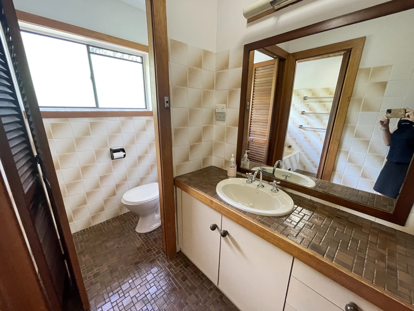Additional image 12 of 5 Newcastle st, Morisset NSW 2264