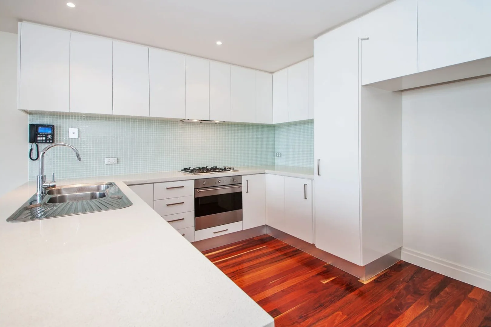 Additional image 3 of 302/91-93 Tram Road, Doncaster VIC 3108