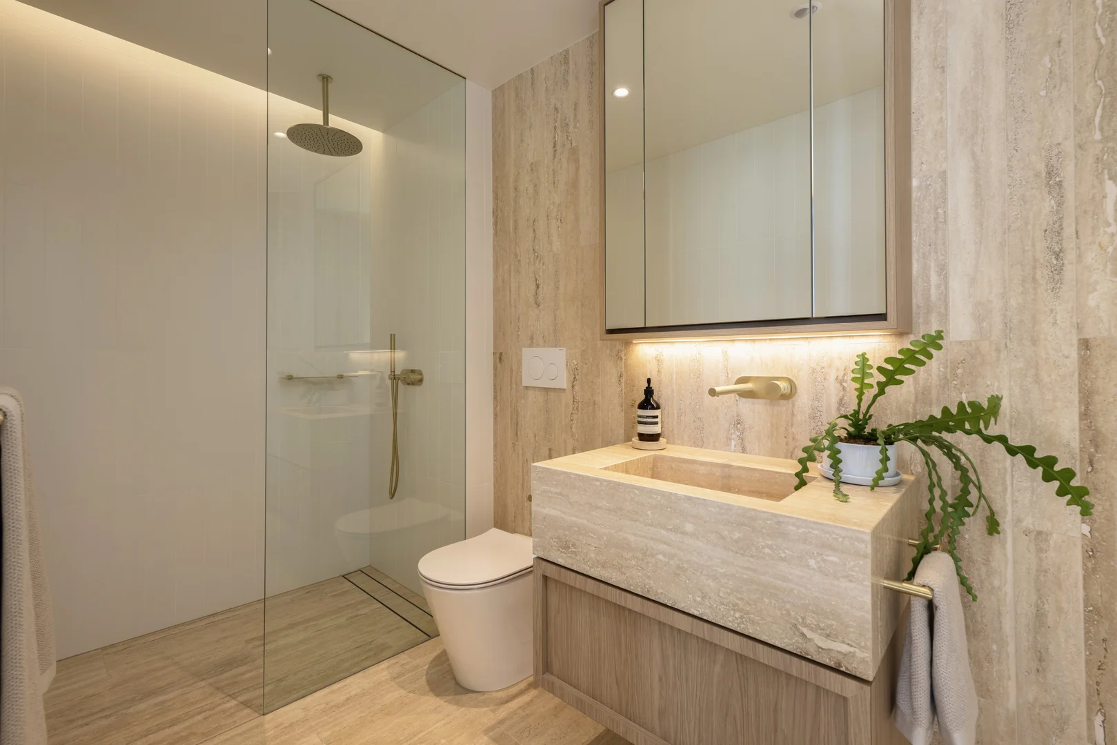 Additional image 25 of 201/3513 Main Beach Parade, Main Beach QLD 4217