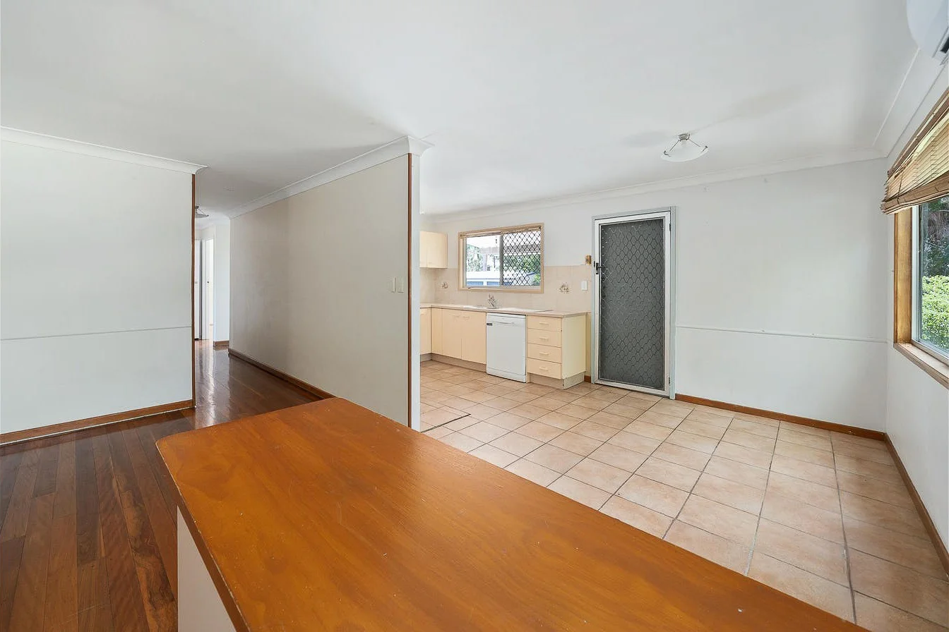 Additional image 3 of 15 Bushmills CRT, Hillcrest QLD 4118