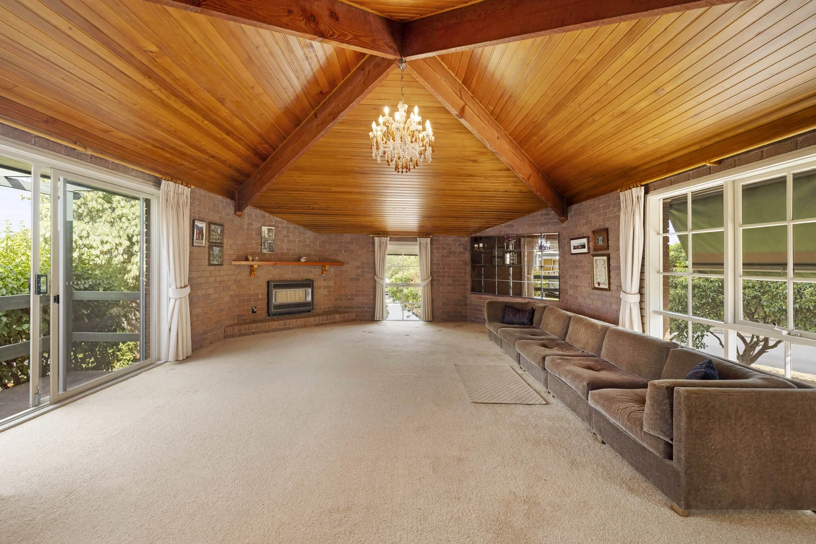 Additional image 5 of 1 St James Crescent, Mount Eliza VIC 3930