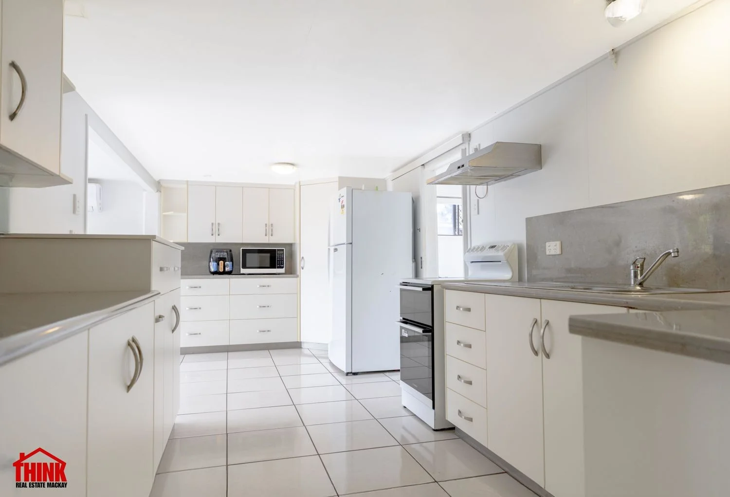 Additional image 5 of 25 Casuarina Street, Slade Point QLD 4740
