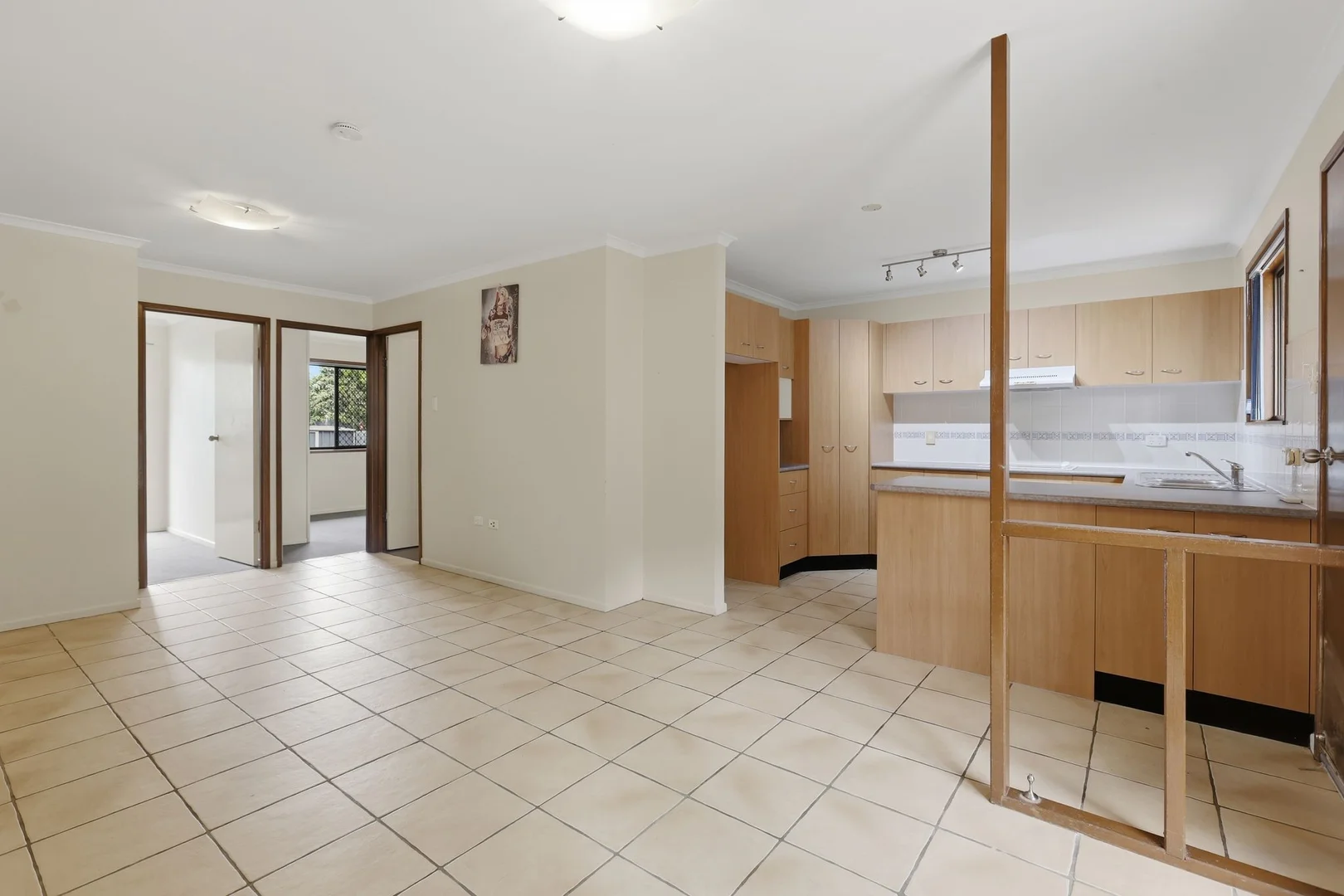 3/12 Charles Street, Caboolture QLD 4510 photo 3